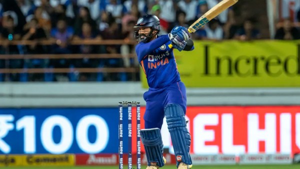 இந்தியா பேட்டிங் 