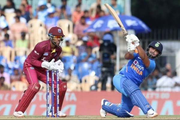  பிளேயிங் லெவன்