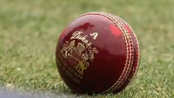 டியூக் பந்தால் சிக்கல் 