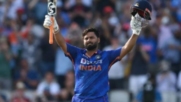 தோனி ரெக்கார்ட் உடைப்பு 