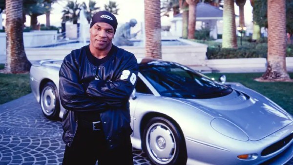 மைக் டைசனின் கார் 