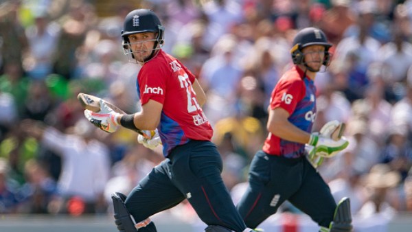 எந்த அணி வாங்கியது