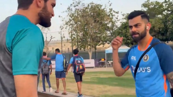 நெகிழ்ச்சியில் கோலி