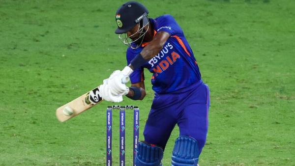 கடைசி நேர சிக்ஸ் 