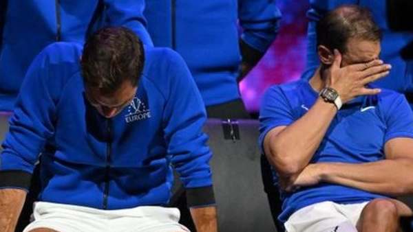 கதறி அழுதார் 