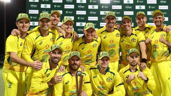 மேலும் 2 வீரர்கள் மேலும் 2 வீரர்கள்