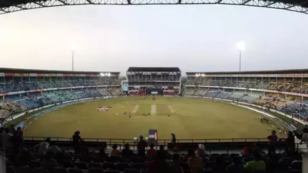 ஓவர்கள் குறைப்பு