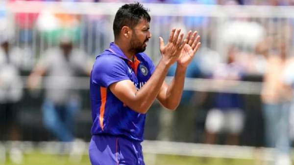 ஆவேஷ் கான்