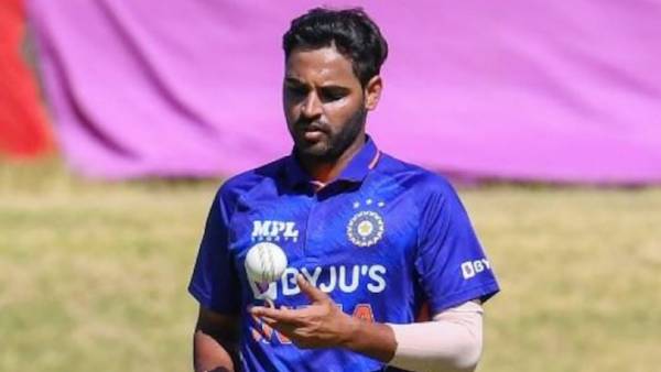 புவனேஸ்வர் குமார் 