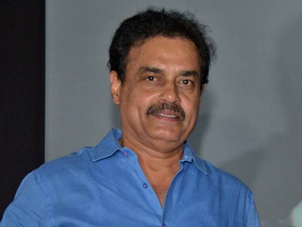 திலீப் வெங்சர்கார் கேள்வி