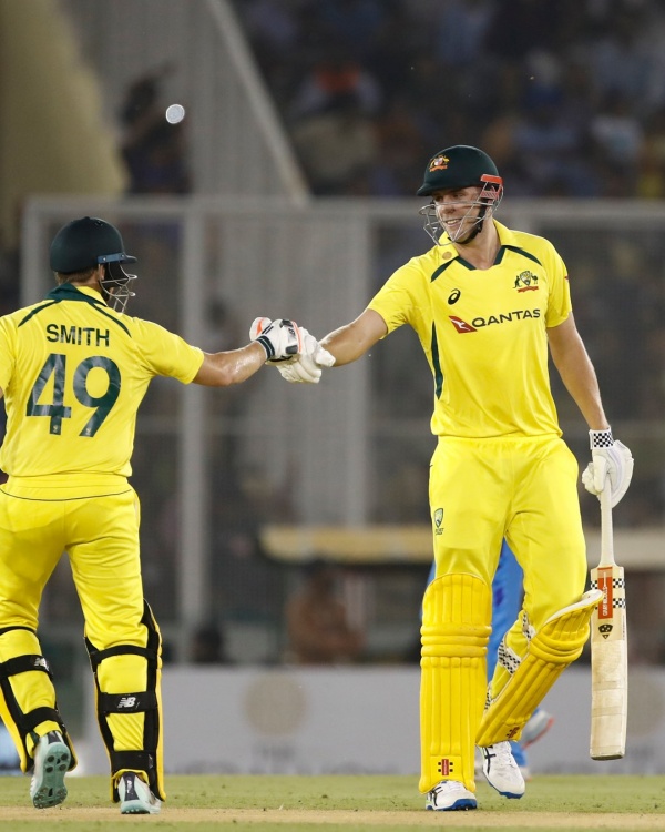 டிம் டேவிட் அரைசதம்