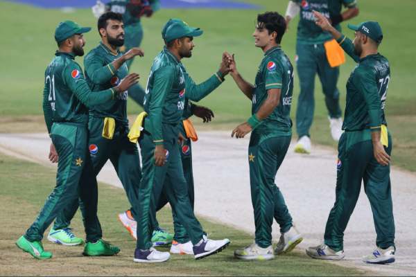 38 ரன்களில் சுருண்டது