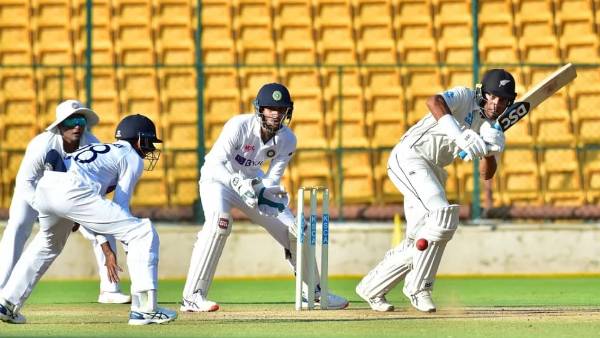 359 ரன்கள்