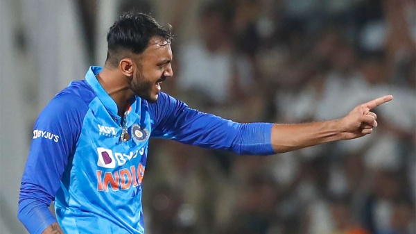 டேவிட் மில்லர் அதிரடி