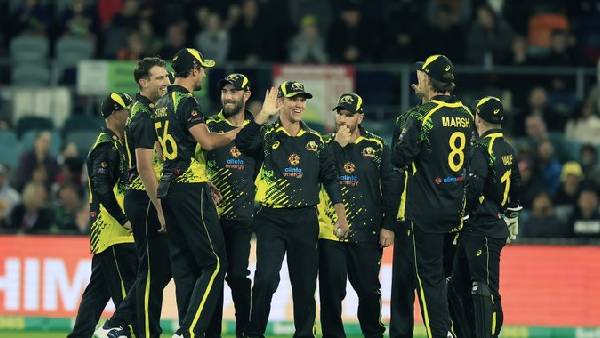 இங்கிலாந்து தடுமாற்றம்