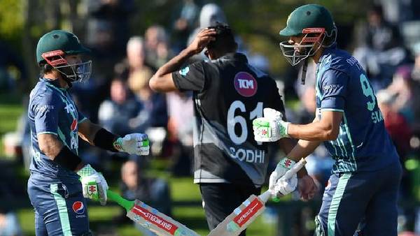 சாம்பியன் பட்டம்