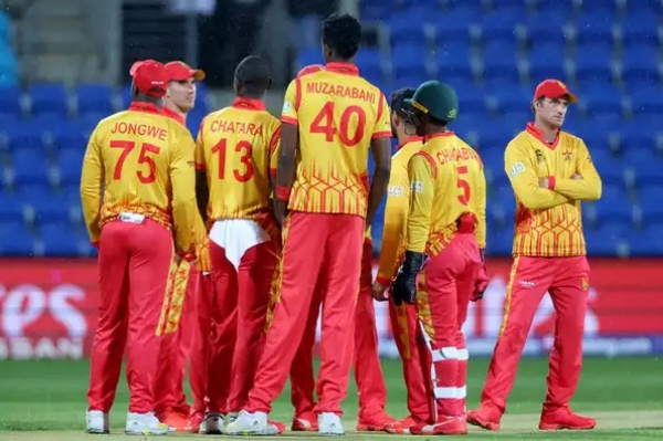 ஜிம்பாப்வே அதிபர் ட்வீட்