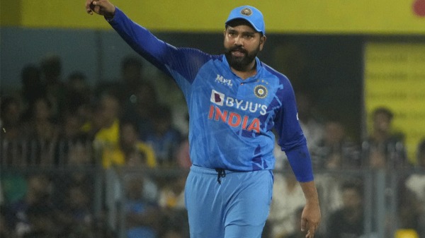 முக்கிய சதம் 