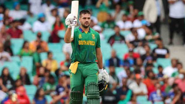 ரூசோவ் சதம்