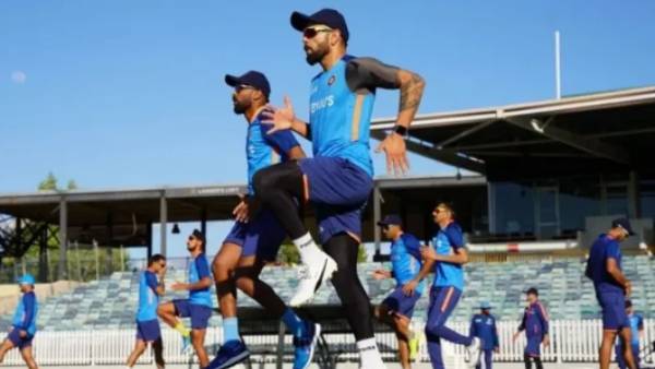 முதல் பயிற்சி போட்டி முதல் பயிற்சி போட்டி