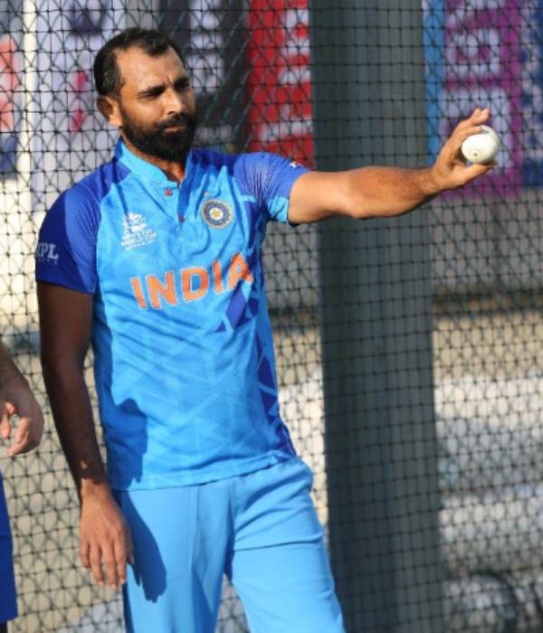 அட்டகாசமான யார்க்கர் அட்டகாசமான யார்க்கர்