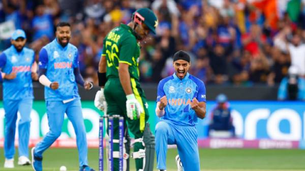 திருப்பி கொடுத்த இந்தியா