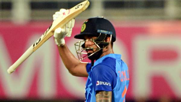 ஆட்டமிழப்பு