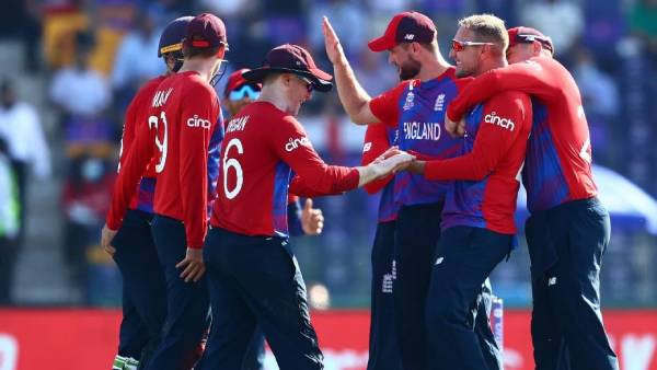 இங்கிலாந்து தோல்வி எதனால்?