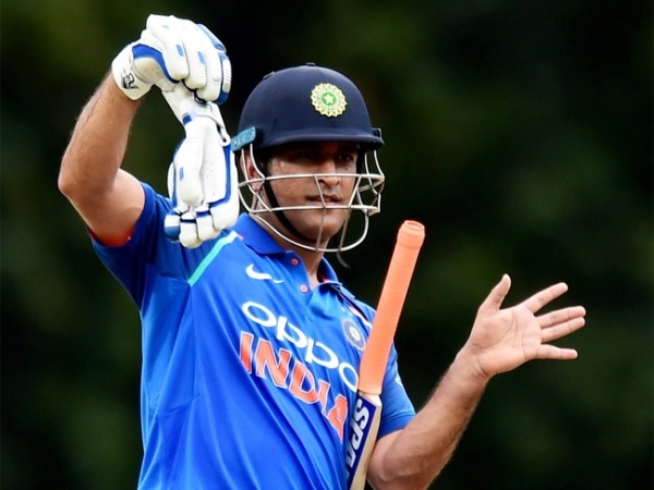 தோனிக்கு இடமில்லை