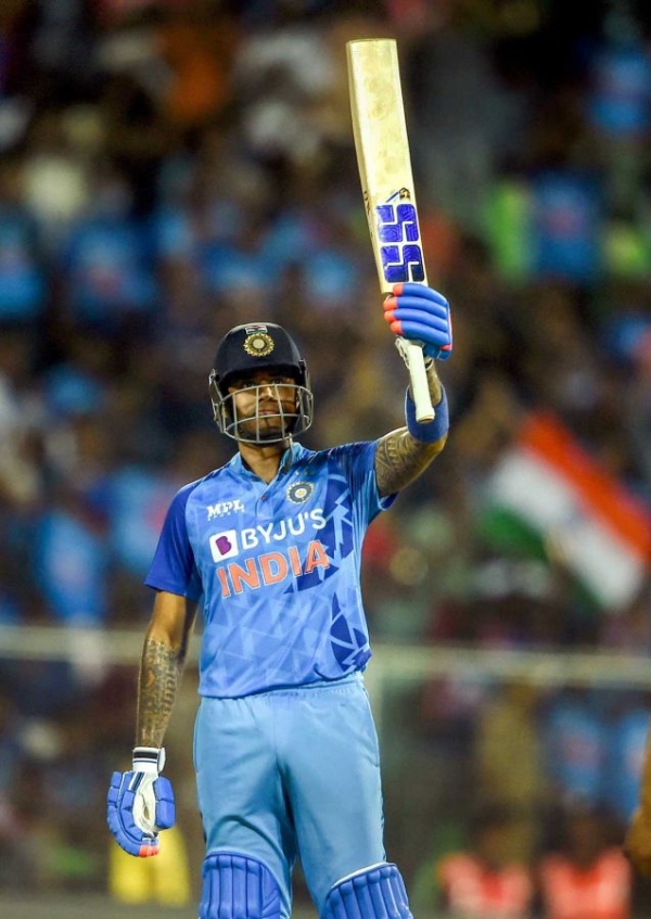 கடைசி ஓவர் சாதனை 