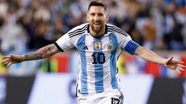 16 ஆண்டுகள் 