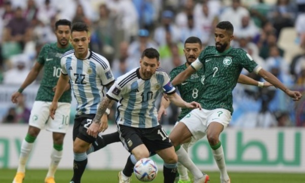 சவுதி அபாரம்