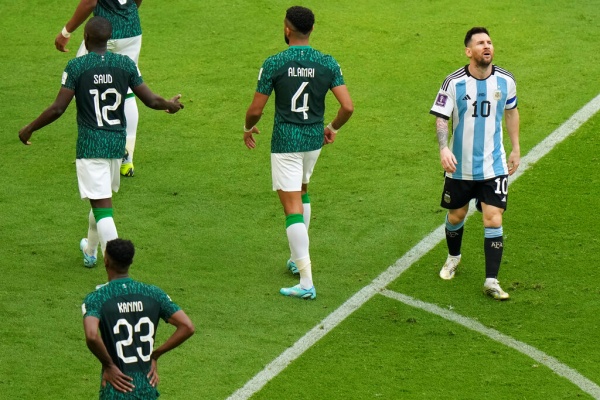 அர்ஜென்டினா அதிர்ச்சி