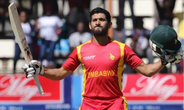 மற்றொரு வீரர் 