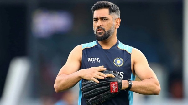 புது கார் 