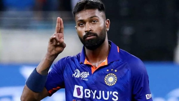 பாண்ட்யாவுக்கு காயம் 