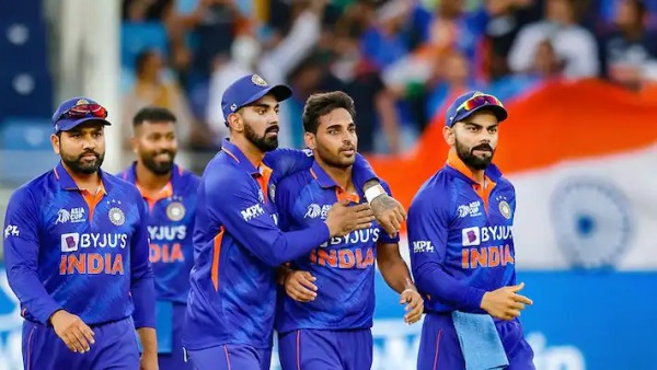 ப்ளேயிங் 11 கணிப்பு