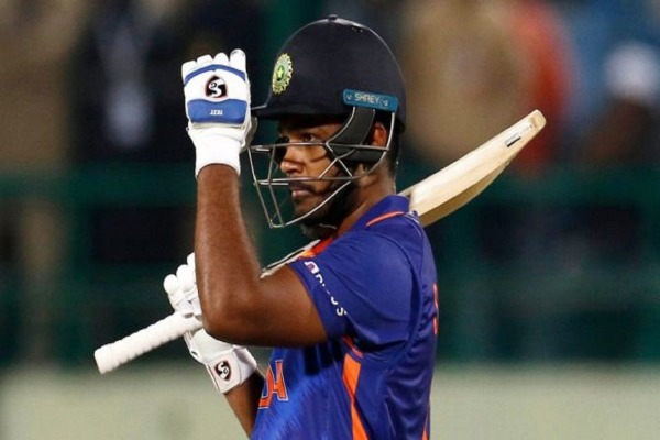 குவிந்து வரும் விமர்சனம் 