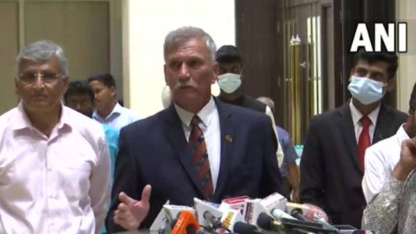 ரோஜர் பின்னி கண்டனம்