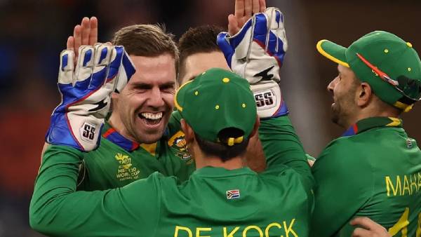 தடுமாறிய தென்னாப்பிரிக்கா