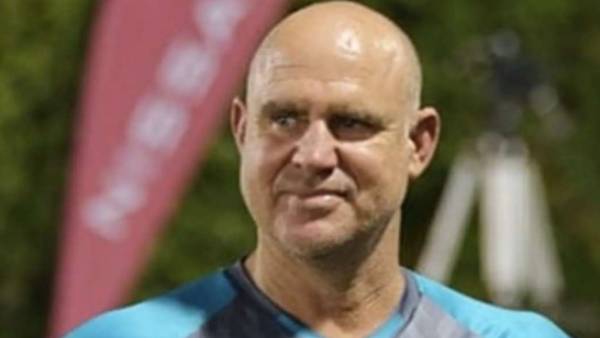  பாராட்டு 