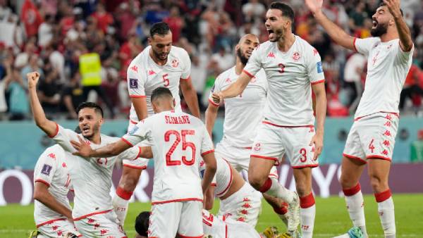 அதிர்ச்சி கொடுத்த துனிஷியா 