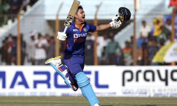 பேட் தான் பேசனும் 