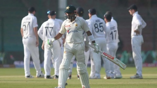 304 ரன்கள்