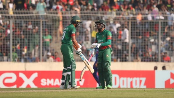 சரிந்த வங்கதேசம்