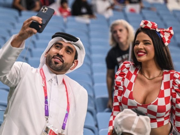 கால்பந்து வீரர்கள் ஆவல்