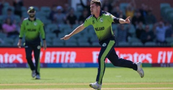 முதல் வீரர்