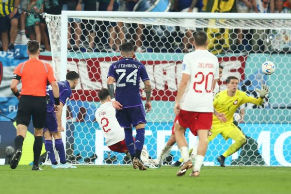  மிஸ் செய்த மெஸ்ஸி 