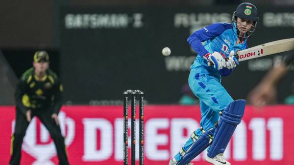 இறுதியில் அதிரடி காட்டிய இந்தியா 