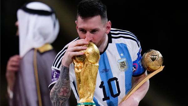 பயிற்சியாளர் சொன்ன பரிசு 